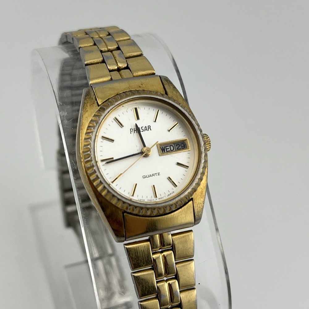 Vtg Pulsar Watch Women 24mm Gold Tone Day Date 6.5" Band V283-0080 New Battery